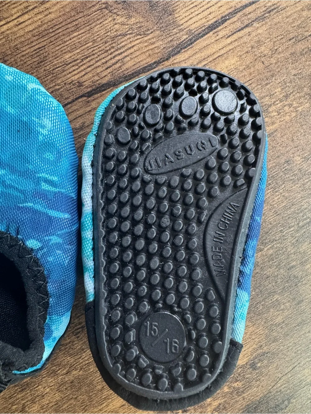 Kids Blue Water-Print Slip-On Water Shoes